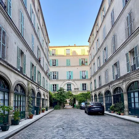 Charming Parisian Pied-à-terre! * Parigi